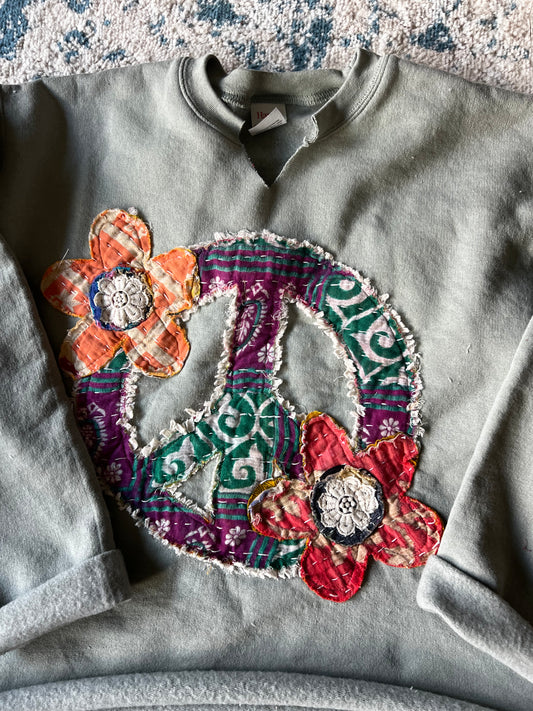 Peace Sweatshirt Green