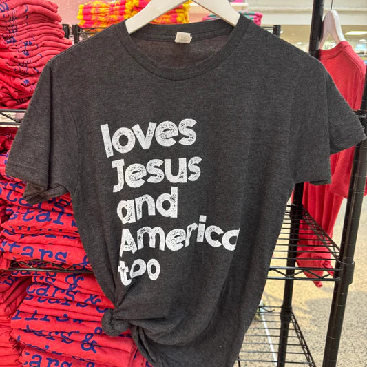 Loves Jesus Graphic Tee